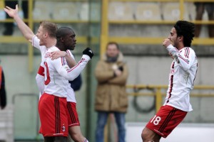  AC米兰客场战平乌迪内斯错失登顶良机