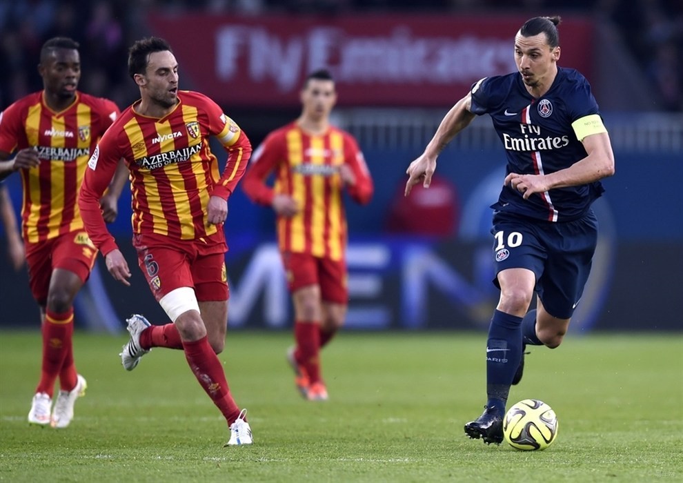  法甲黑马克莱蒙登顶失败，主场不敌尼斯痛失好局  